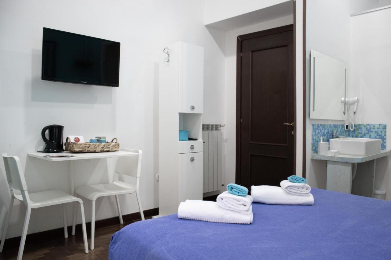 Pomodoro Ac Bed & Breakfast Napoli Bagian luar foto